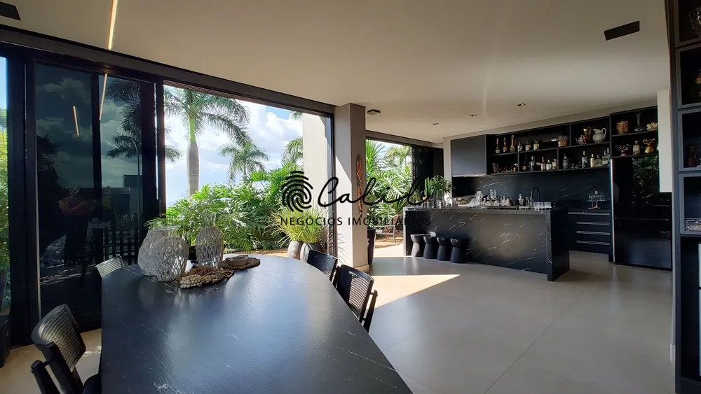Casa, 3 quartos, 310 m² - Foto 3