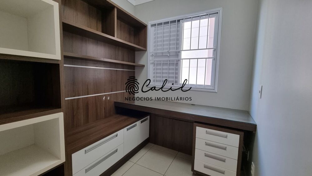 Apartamento à venda com 4 quartos, 281m² - Foto 4