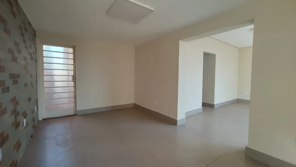 Casa, 1 quarto, 345 m² - Foto 3