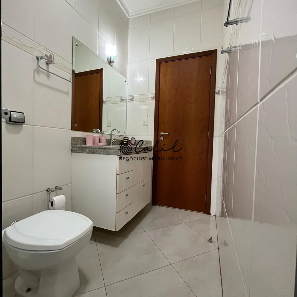Casa, 4 quartos, 265 m² - Foto 2
