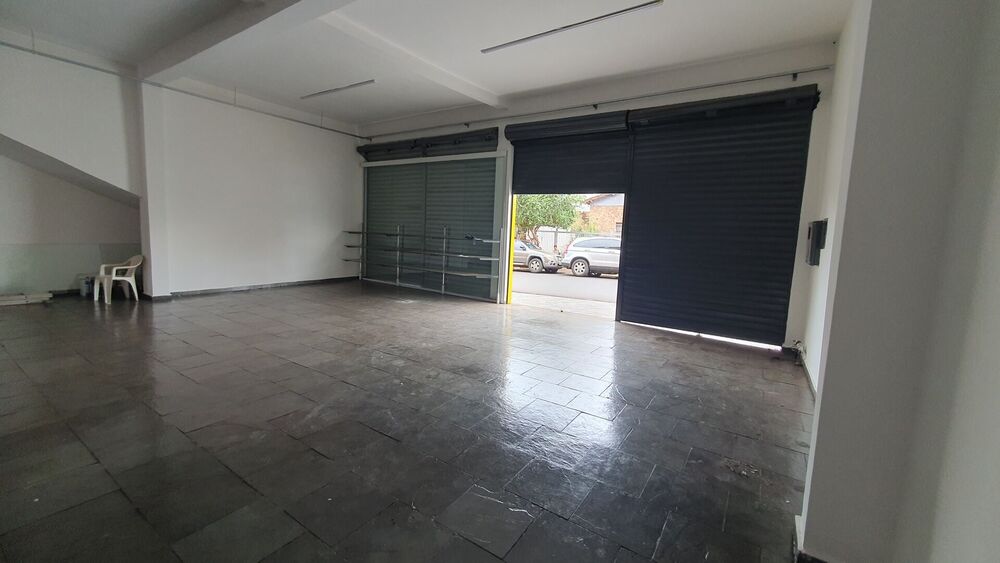 Loja-Salão, 330 m² - Foto 1