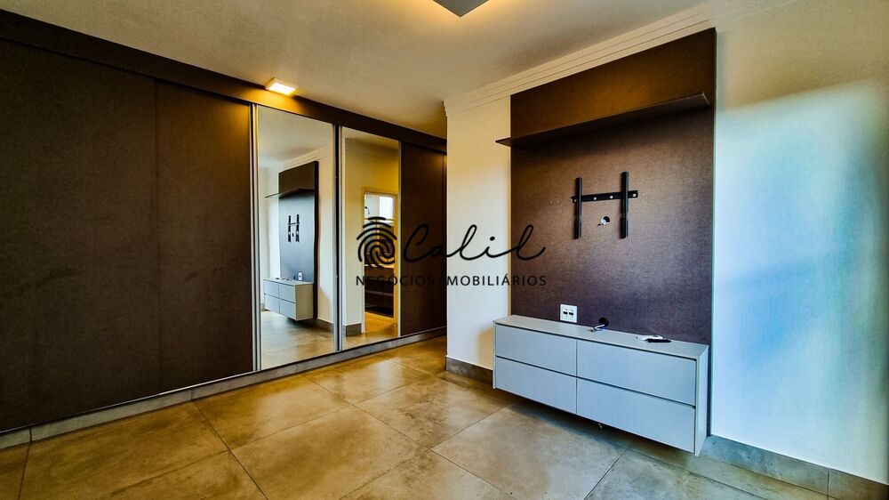 Casa de Condomínio à venda com 3 quartos, 300m² - Foto 2