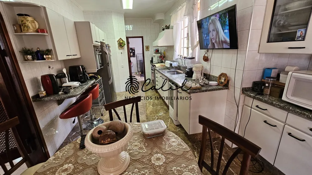 Sobrado, 4 quartos, 318 m² - Foto 5