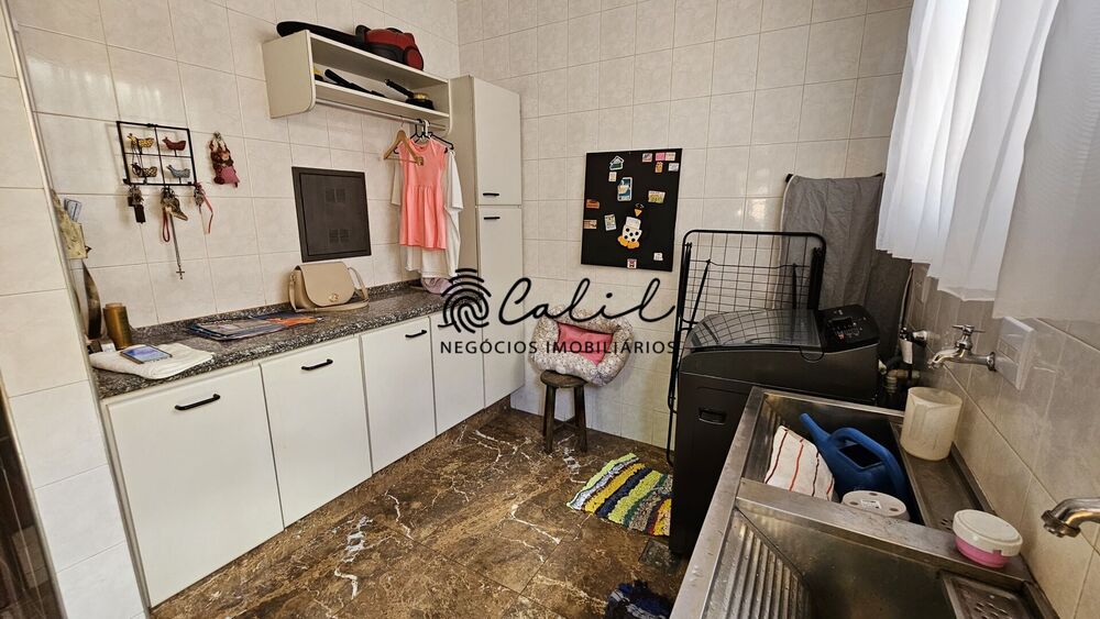 Sobrado à venda com 4 quartos, 318m² - Foto 8