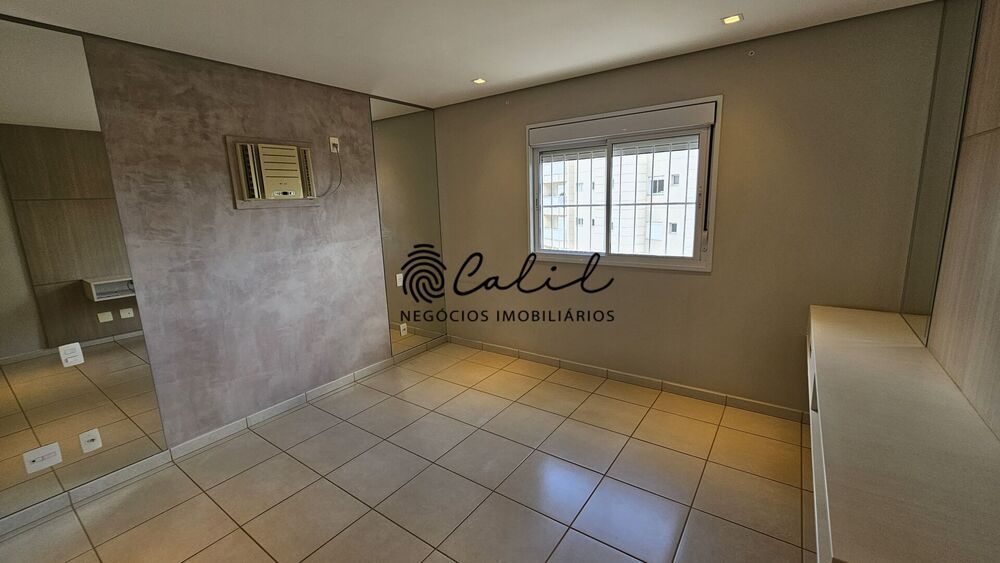 Apartamento à venda com 3 quartos, 174m² - Foto 4
