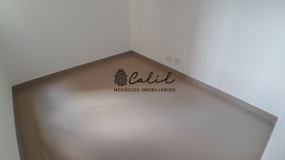 Apartamento à venda com 4 quartos, 135m² - Foto 1