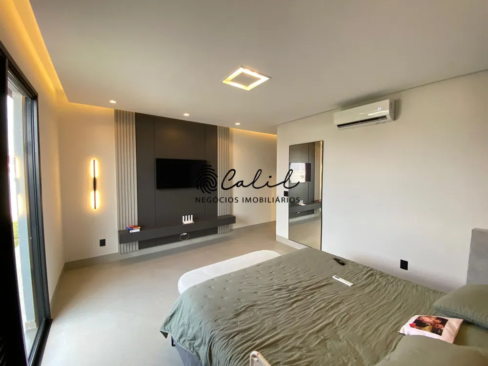 Casa, 3 quartos, 279 m² - Foto 1