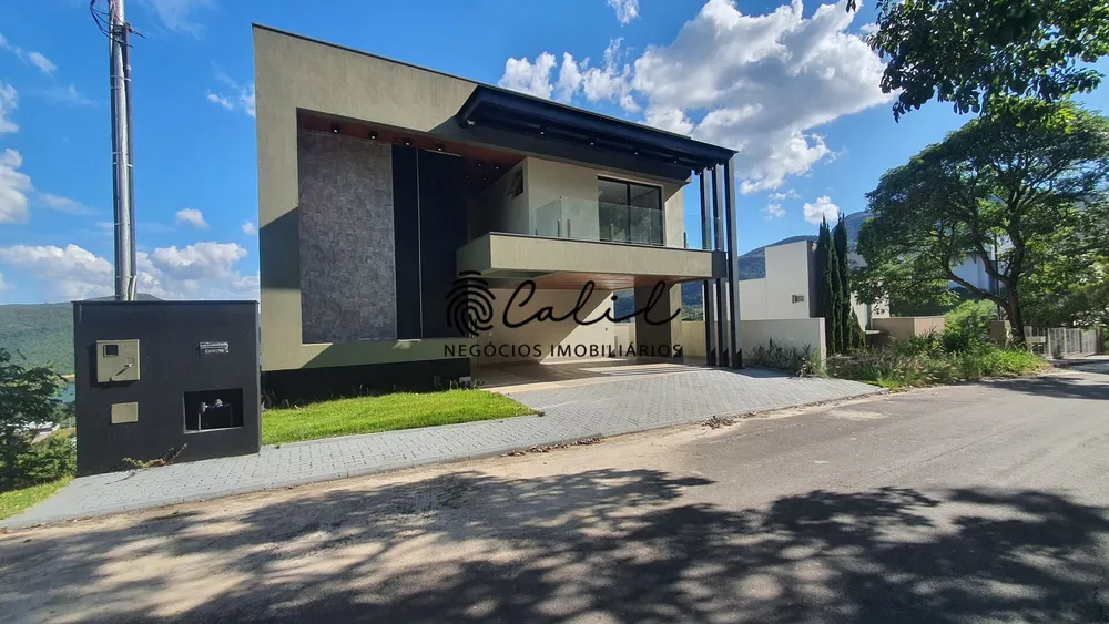 Casa, 8 quartos, 650 m² - Foto 3