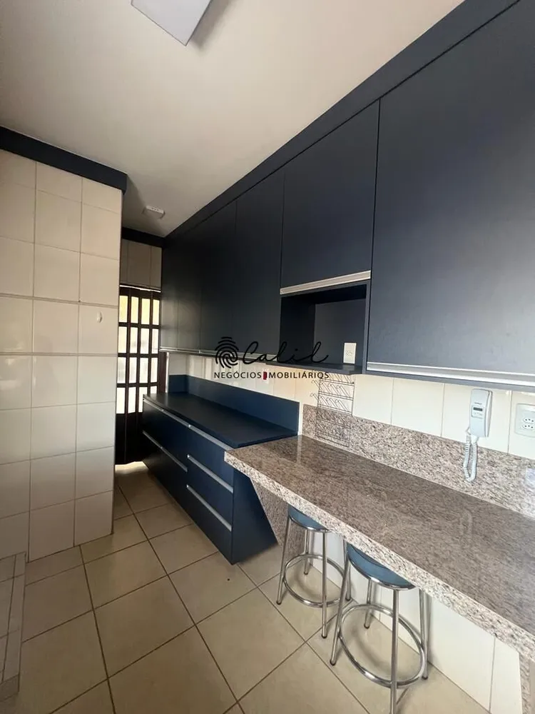 Apartamento, 3 quartos, 110 m² - Foto 2