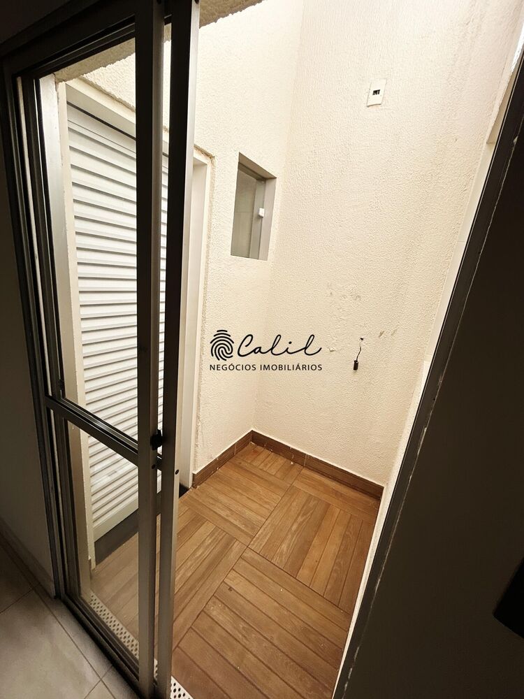 Casa de Condomínio à venda com 3 quartos, 175m² - Foto 2
