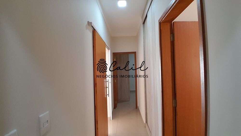 Casa à venda com 3 quartos, 170m² - Foto 4
