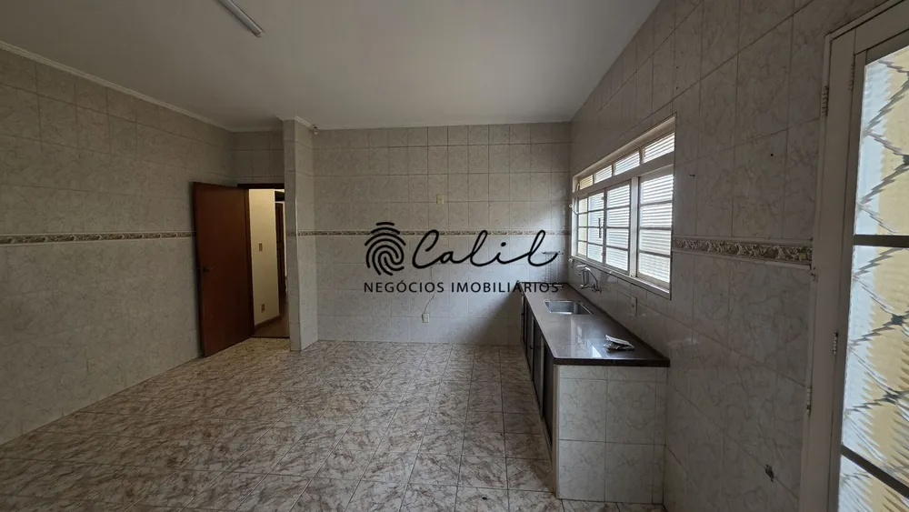Casa, 3 quartos, 240 m² - Foto 10