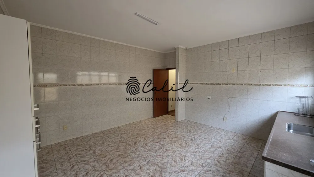 Casa, 3 quartos, 240 m² - Foto 11