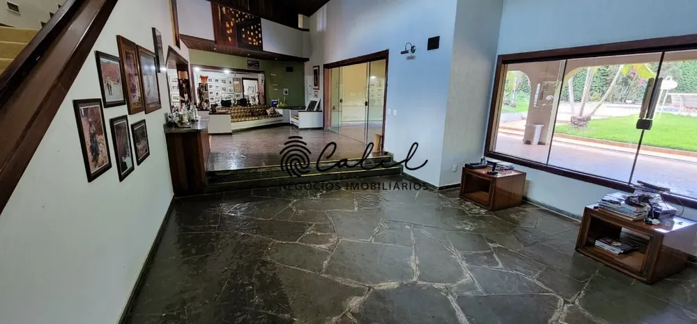 Casa, 4 quartos, 744 m² - Foto 1