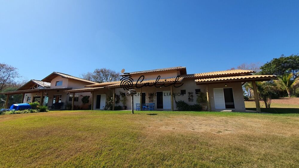 Fazenda à venda com 4 quartos, 300m² - Foto 4