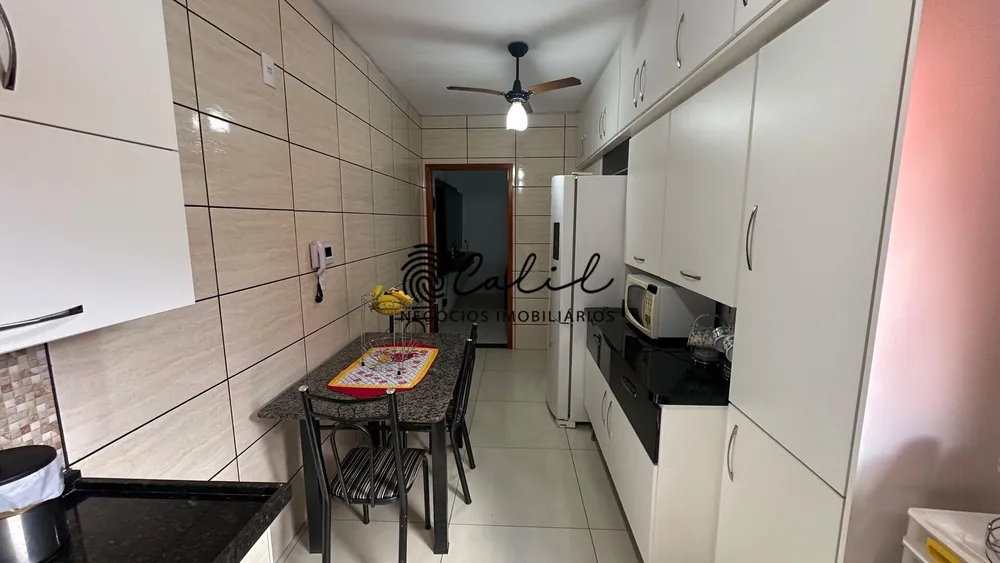 Casa, 3 quartos, 178 m² - Foto 2