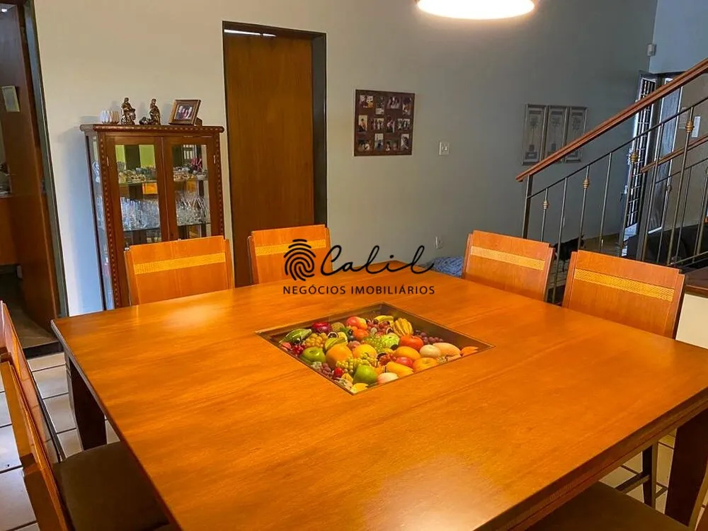 Casa, 3 quartos, 260 m² - Foto 12