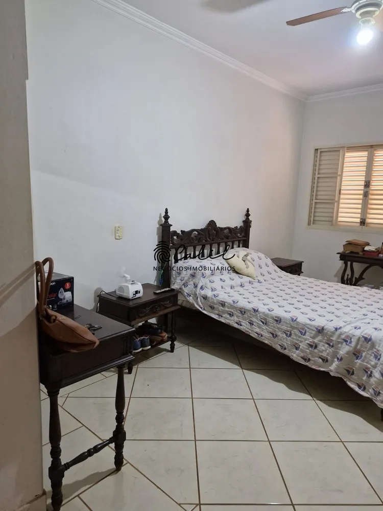 Casa, 2 quartos, 254 m² - Foto 14