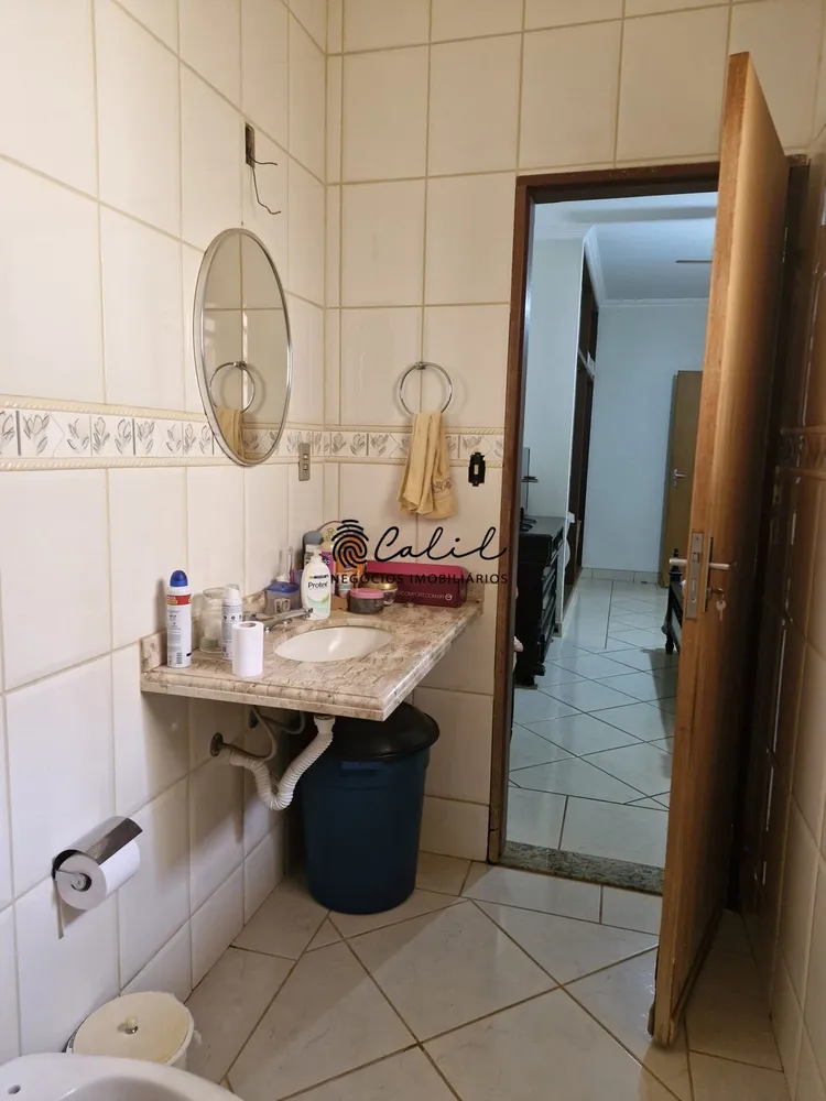Casa, 2 quartos, 254 m² - Foto 15