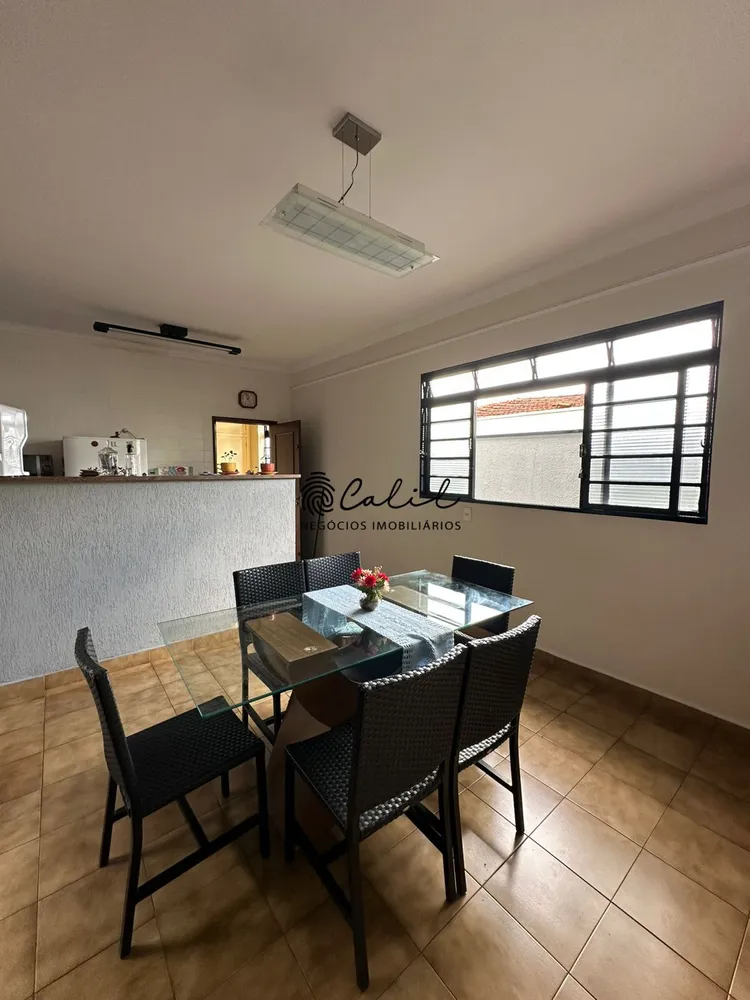 Casa, 3 quartos, 223 m² - Foto 19