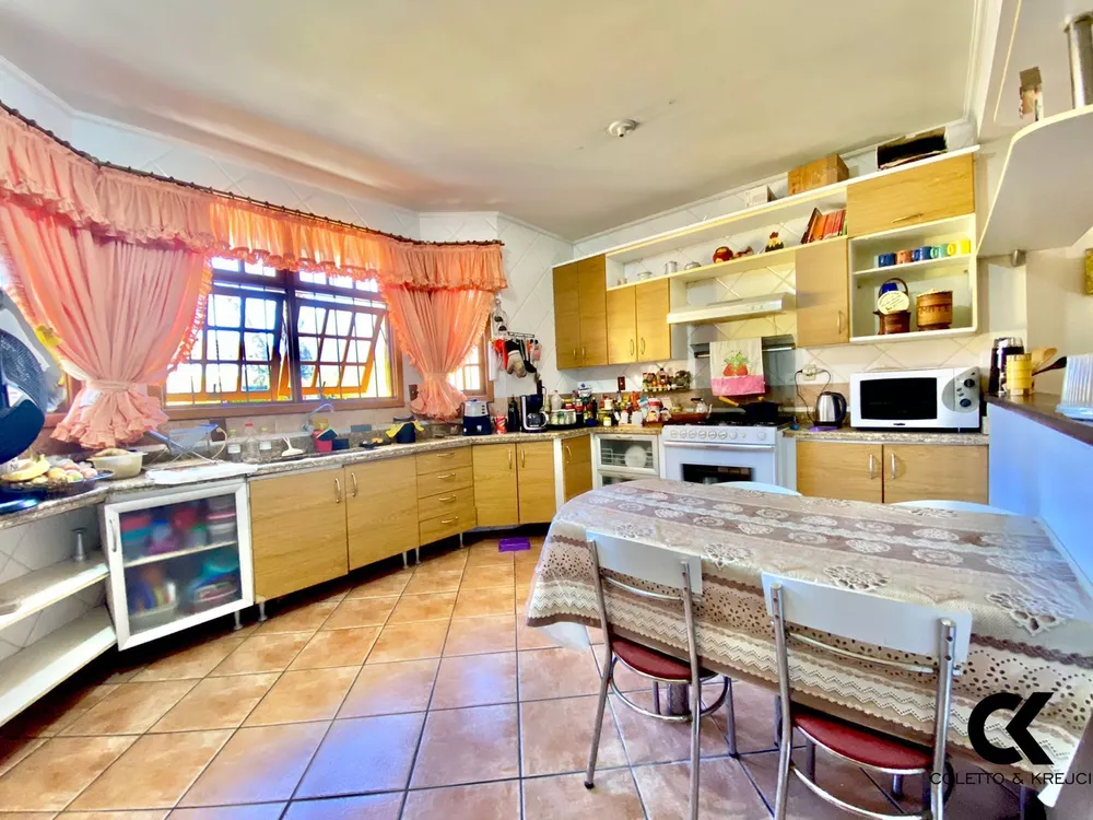 Casa, 4 quartos, 215 m² - Foto 10