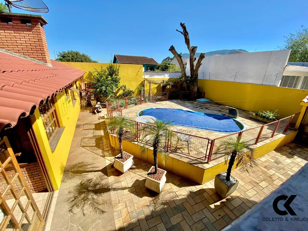 Casa, 4 quartos, 215 m² - Foto 28