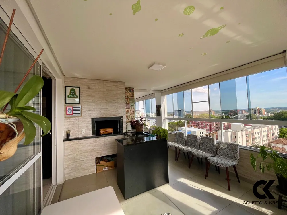 Apartamento, 3 quartos, 190 m² - Foto 2