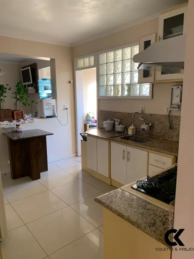 Apartamento, 3 quartos, 136 m² - Foto 3