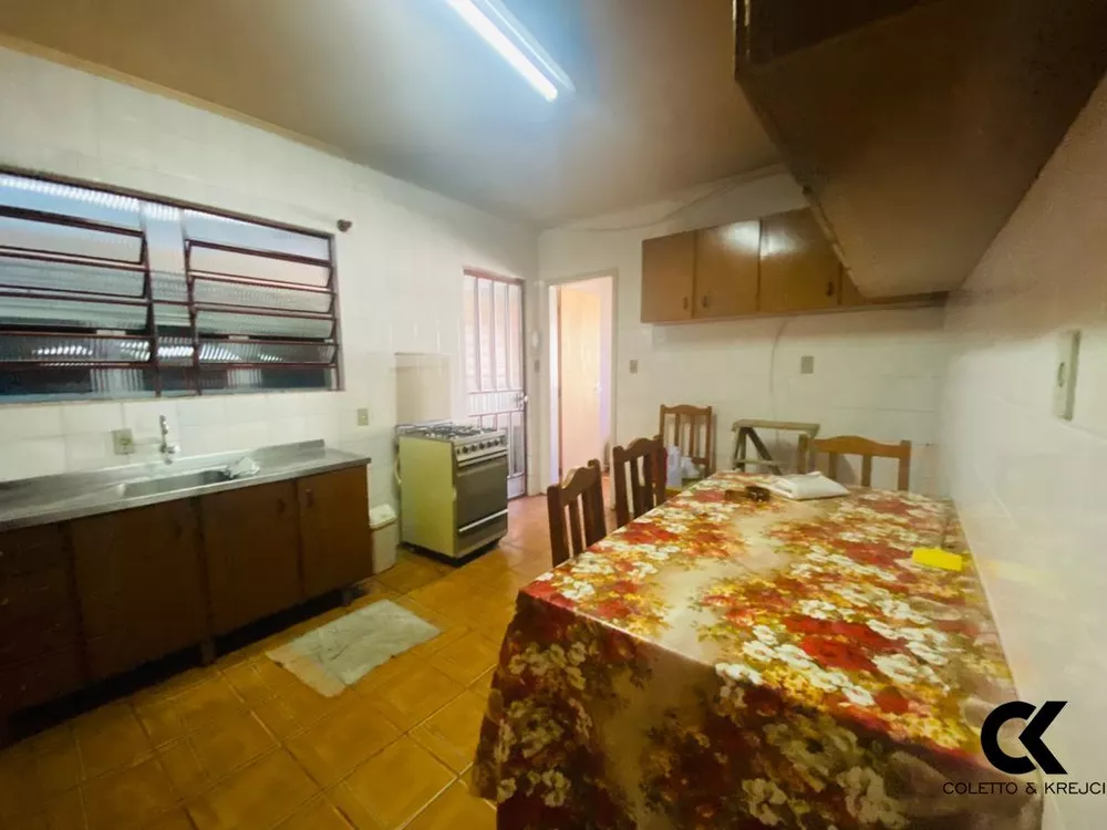 Casa, 2 quartos, 187 m² - Foto 1