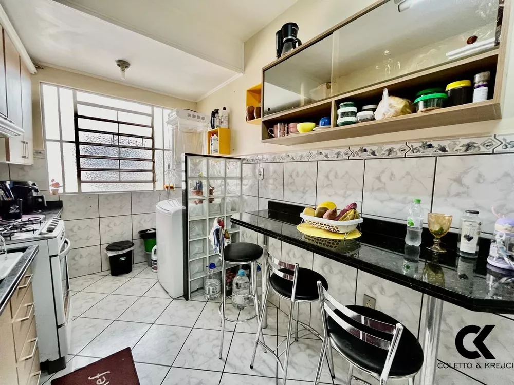 Apartamento à venda com 2 quartos, 50m² - Foto 3