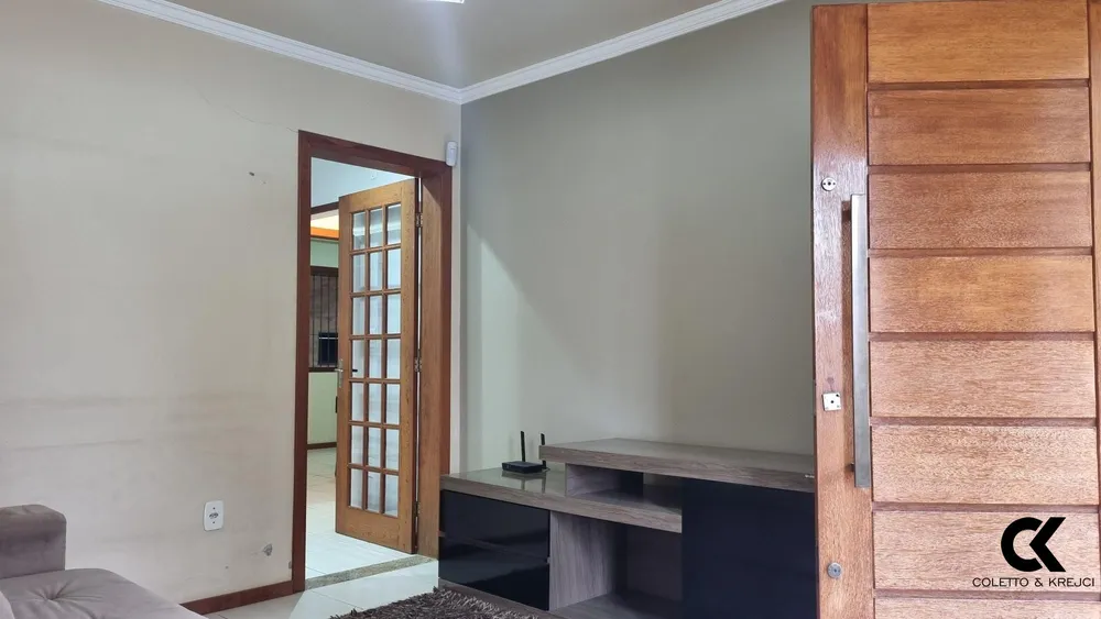 Casa, 3 quartos, 151 m² - Foto 3