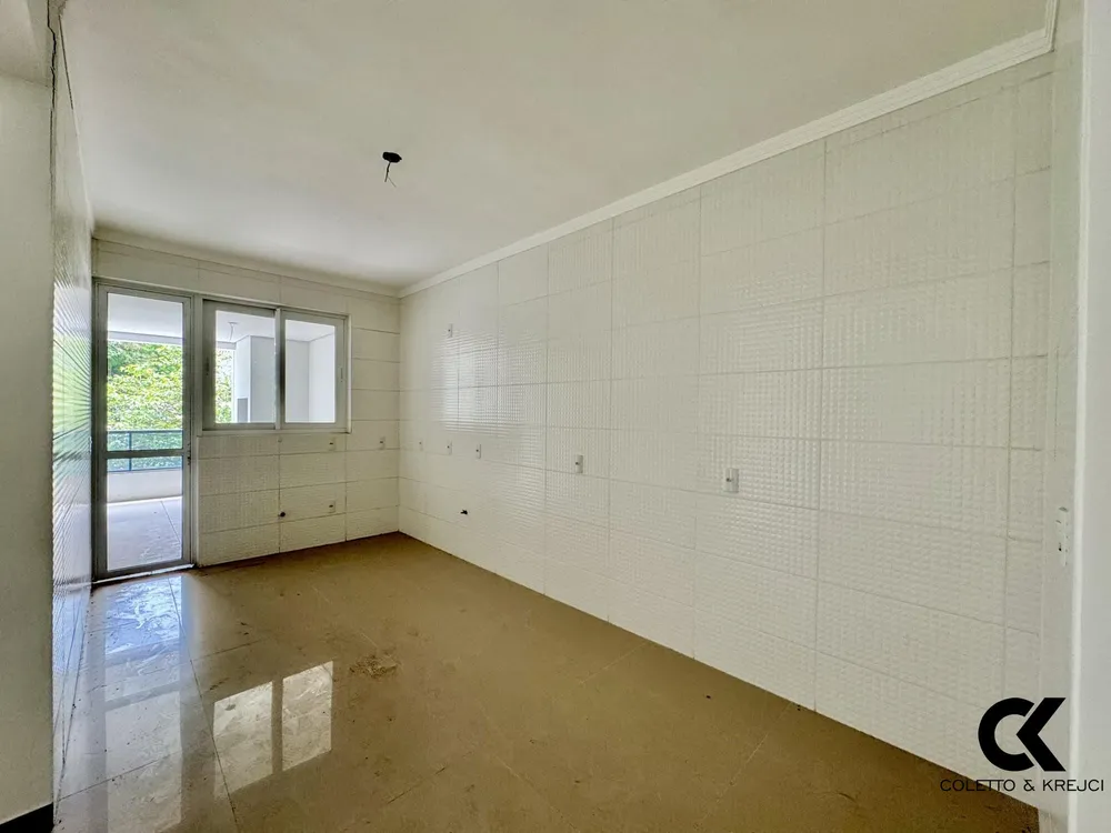 Apartamento, 3 quartos, 130 m² - Foto 3
