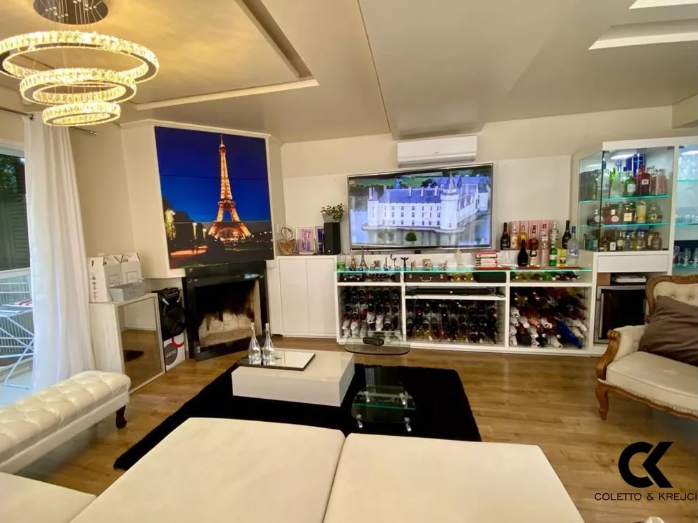 Apartamento, 3 quartos, 128 m² - Foto 1