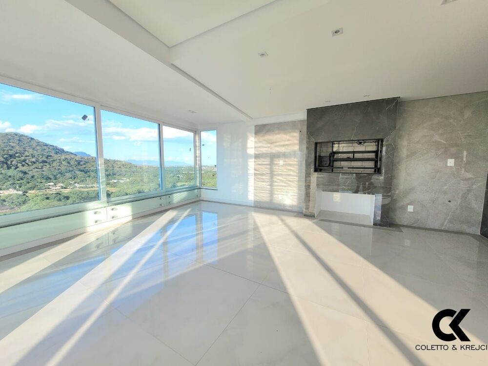 Apartamento, 3 quartos, 227 m² - Foto 1