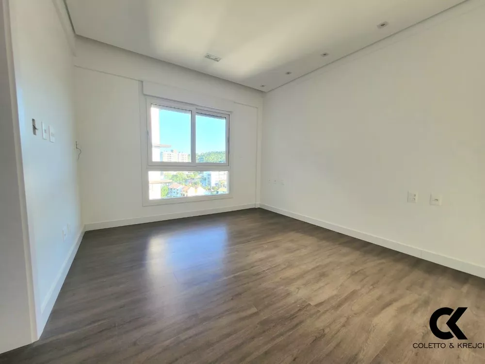 Apartamento, 3 quartos, 227 m² - Foto 5