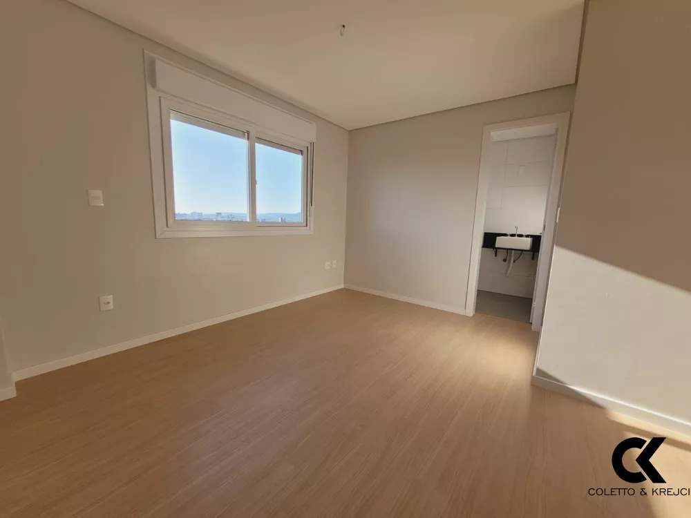 Apartamento, 3 quartos, 93 m² - Foto 1