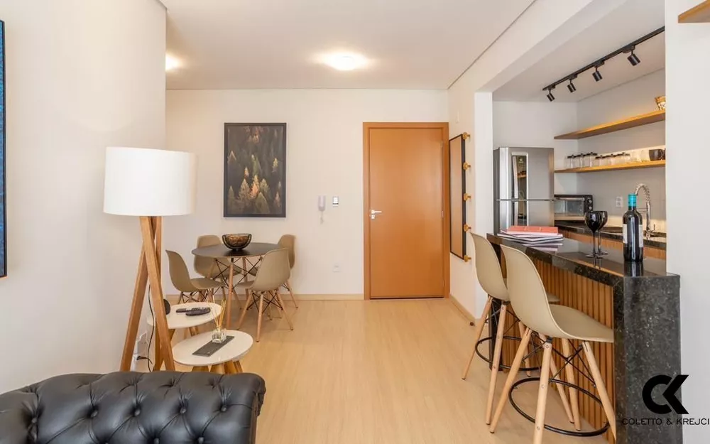 Apartamento à venda com 2 quartos, 56m² - Foto 3