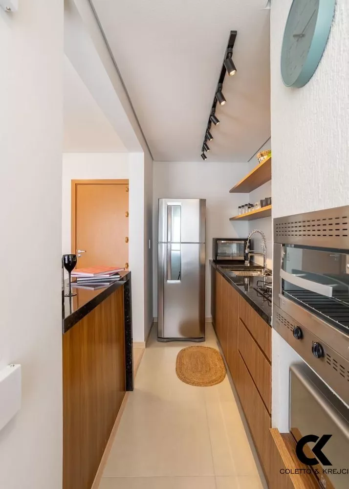 Apartamento à venda com 2 quartos, 56m² - Foto 14