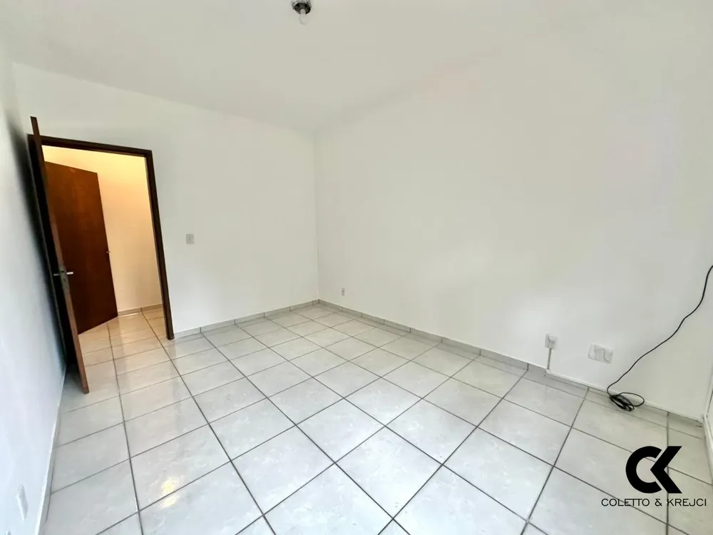 Apartamento, 3 quartos, 88 m² - Foto 2