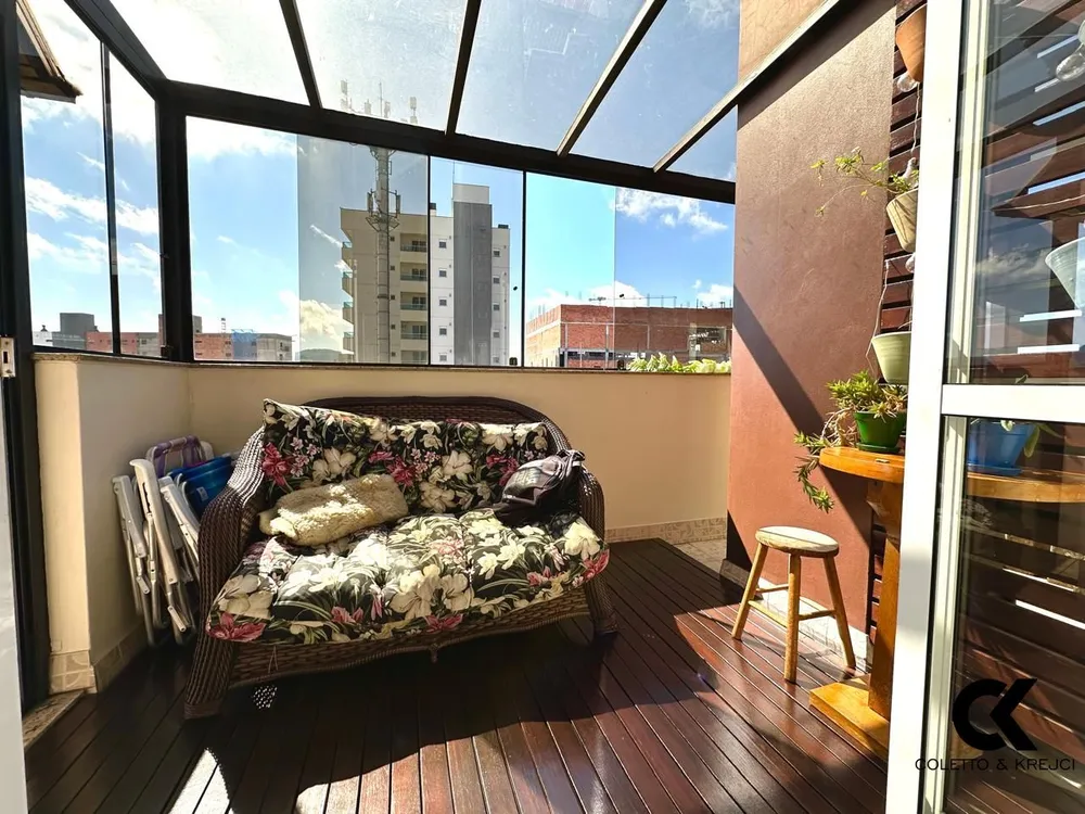 Cobertura, 4 quartos, 218 m² - Foto 2