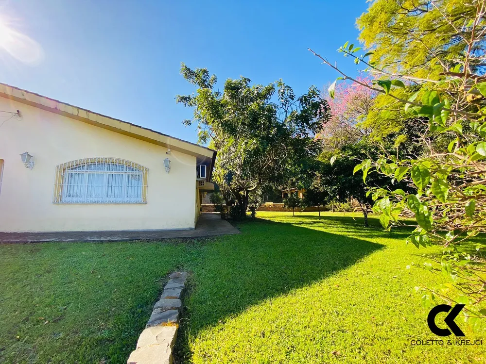Casa, 4 quartos, 420 m² - Foto 1