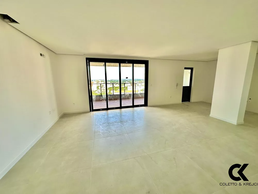 Cobertura, 3 quartos, 187 m² - Foto 3