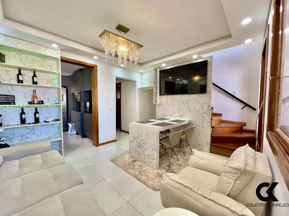 Casa de Condomínio à venda com 3 quartos, 124m² - Foto 1