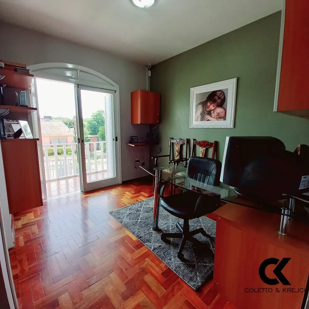 Casa, 3 quartos, 254 m² - Foto 2