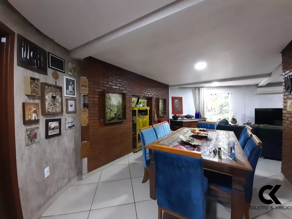 Casa, 3 quartos, 220 m² - Foto 5