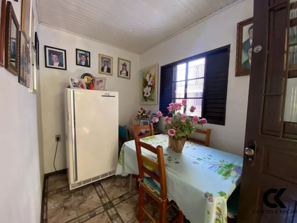 Casa, 5 quartos, 203 m² - Foto 3