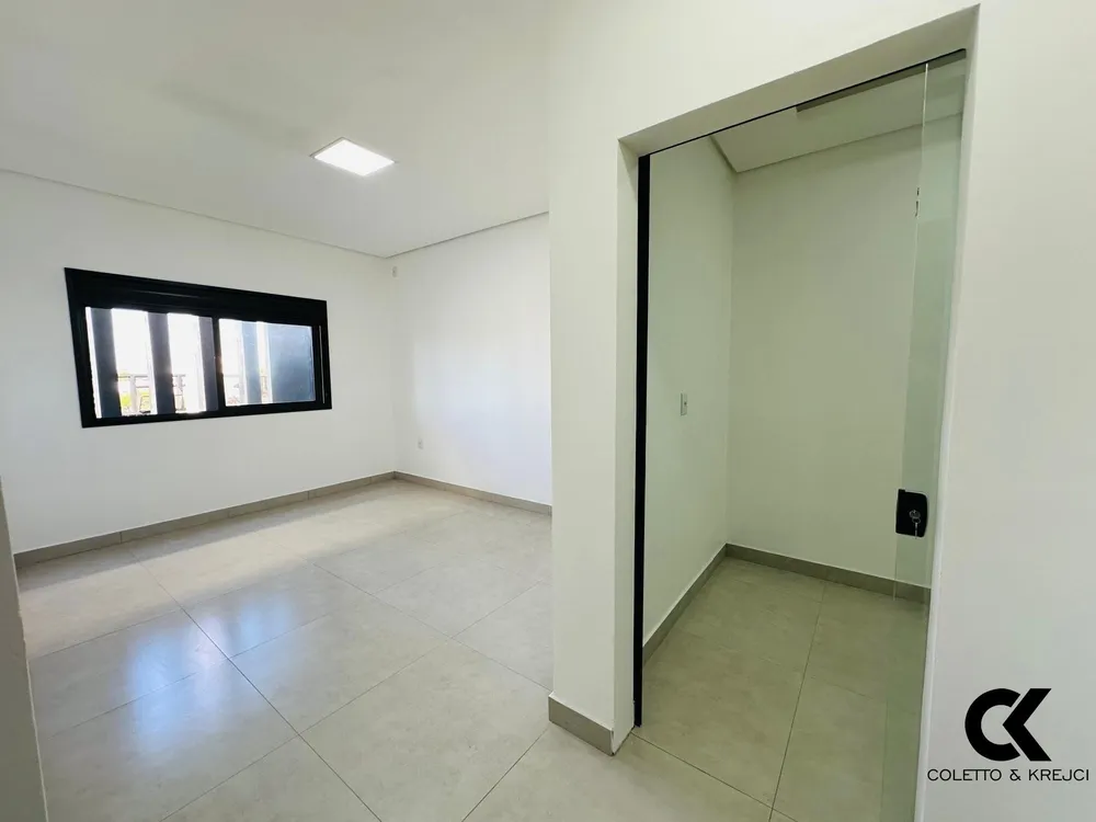 Casa, 3 quartos, 146 m² - Foto 3