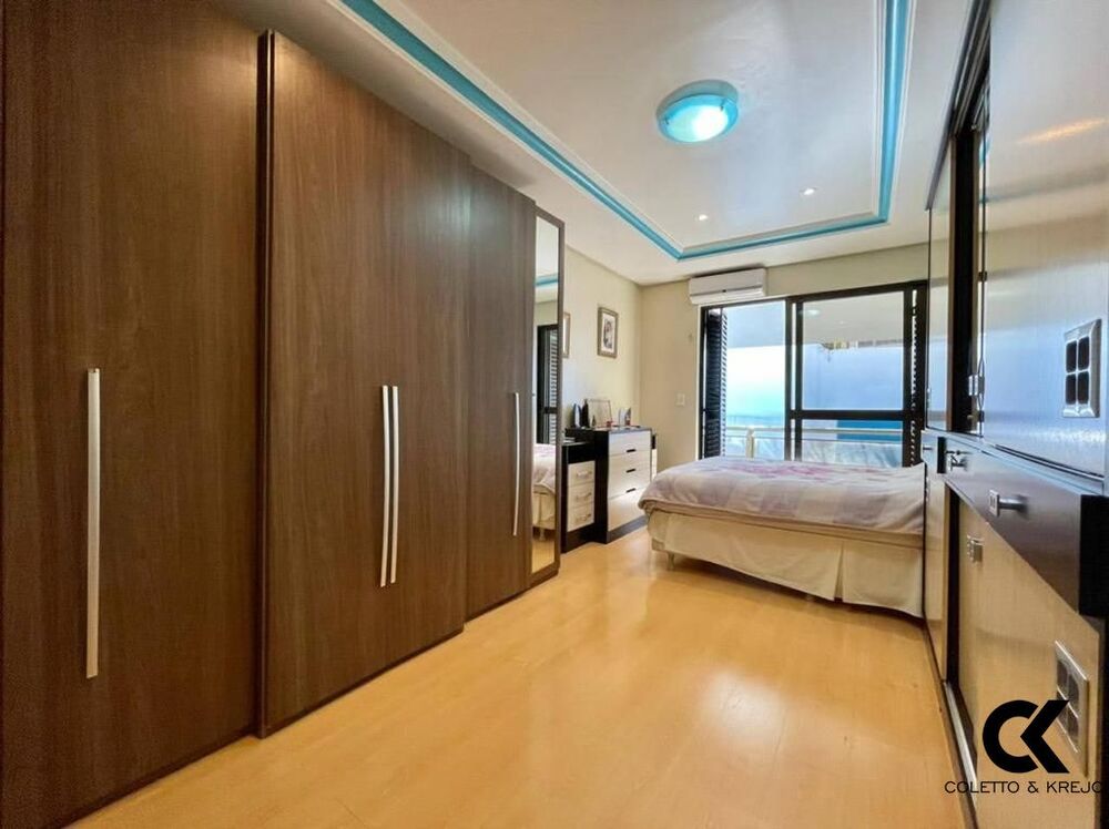 Casa, 6 quartos, 640 m² - Foto 5