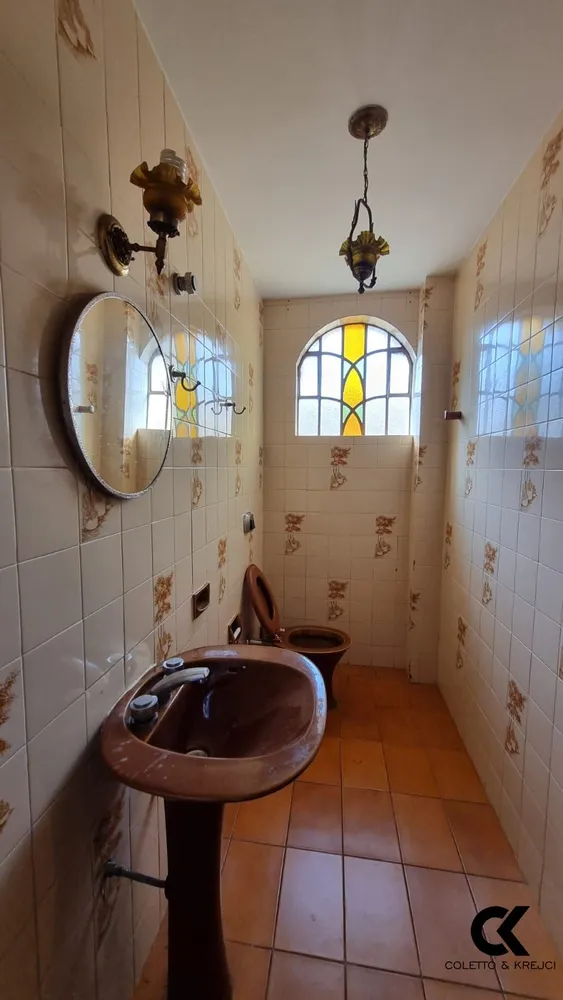 Casa, 5 quartos, 267 m² - Foto 2
