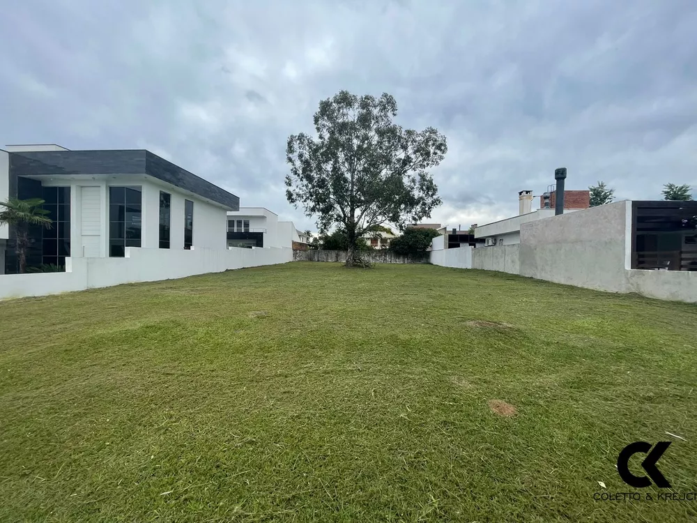 Terreno, 900 m² - Foto 1